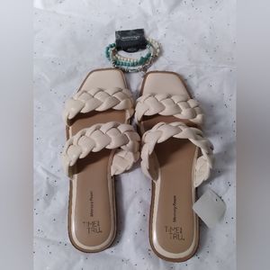 Time & Tru Memory Foam Sandals